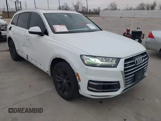 2019 Audi Q7 Premium Plus z VIN WA1LAAF78KD045178, wystawiony jako IAAI lot #41232368 z przebiegiem 96 502 mil mil oraz . Historia ofert i sprzedaży dostępna na DreamBid. Obrazek 1.