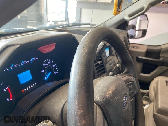 2019 Ford F-350 Platinum с VIN 1FT7W3BTXKED68083, выставлен на аукционе IAAI как лот 42602897 с пробегом 201 348 миль миль и . История ставок и продаж доступна на DreamBid. Изображение 40.