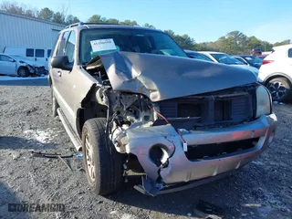 2003 Mercury Mountaineer Convenience with VIN 4M2DU66W93UJ19077, listed as a IAAI auction lot 41296559 with 164,143 mi miles. Bid and sale history available at carsss.com. Image 1.