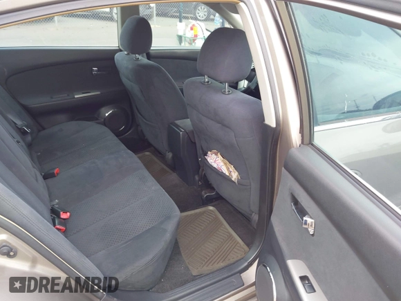 2005 Nissan Altima SE z VIN 1N4BL11EX5C161029, wystawiony jako IAAI lot #42044113 z przebiegiem 124 313 mil mil oraz . Historia ofert i sprzedaży dostępna na DreamBid. Obrazek 8.