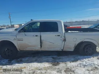 2016 Ram 2500 Laramie with VIN 3C6UR5FL8GG373161, listed as a IAAI auction lot 41568113 with 197,340 mi miles. Bid and sale history available at carsss.com. Image 15.