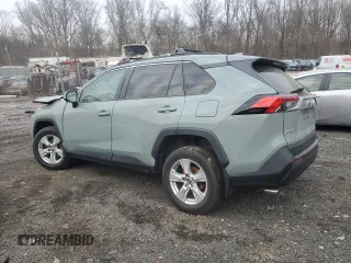 2019 Toyota RAV4 XLE with VIN 2T3P1RFVXKC040346, listed as a Copart auction lot 45932775 with 140,499 mi miles and Salvage Title. Bid and sale history available at carsss.com. Image 2.