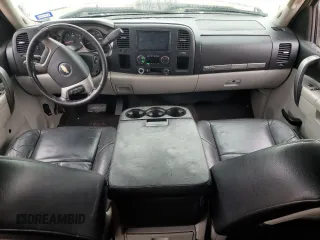 2011 Chevrolet Silverado 1500 LT with VIN 3GCPCSE00BG405302, listed as a Copart auction lot 84955574 with 155,856 mi miles and Salvage Title. Bid and sale history available at DreamBid. Image 8.