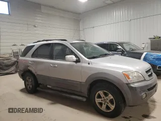 2005 Kia Sorento LX with VIN KNDJC733055350507, listed as a Copart auction lot 42380385 with 226,279 mi miles and Salvage title. Bid and sale history available at DreamBid. Image 4.