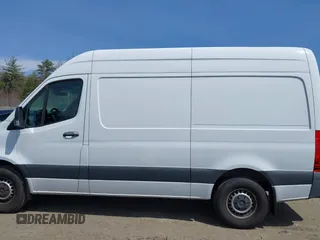 2019 Mercedes-Benz Sprinter Cargo with VIN WD3PF0CD4KT003734, listed as a IAAI auction lot 41992890 with 68,378 mi miles. Bid and sale history available at carsss.com. Image 14.