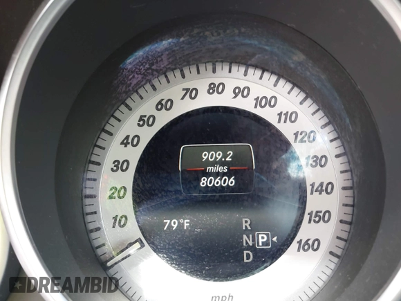 2014 Mercedes-Benz E-Class E 350 Sport with VIN WDDHF5KB7EA971128, listed as a IAAI auction lot 41942554 with 80,606 mi miles. Bid and sale history available at carsss.com. Image 7.
