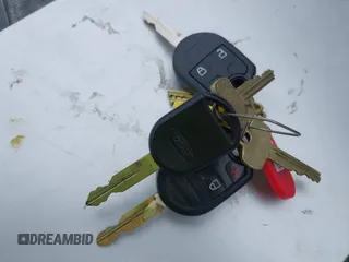 2015 Ford F-250 XL с VIN 1FDBF2B60FED21726, выставлен на аукционе IAAI как лот 42459683 с пробегом 355 935 миль миль и . История ставок и продаж доступна на DreamBid. Изображение 10.