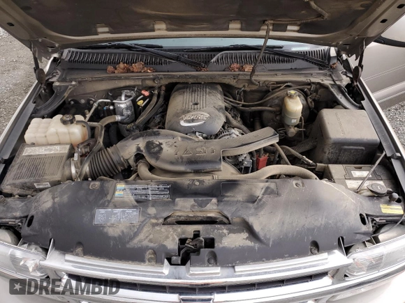2002 Chevrolet Suburban LS with VIN 1GNFK16Z92J182978, listed as a Copart auction lot 47633055 with 102,157 mi miles and Clean Title. Bid and sale history available at carsss.com. Image 12.