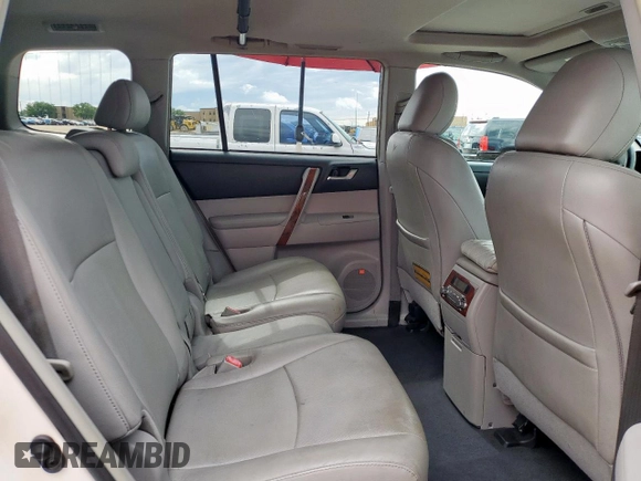 2011 Toyota Highlander Limited with VIN 5TDYK3EH1BS037717, listed as a Copart auction lot 55454495 with 98,824 mi miles and Clean title. Bid and sale history available at DreamBid. Image 11.