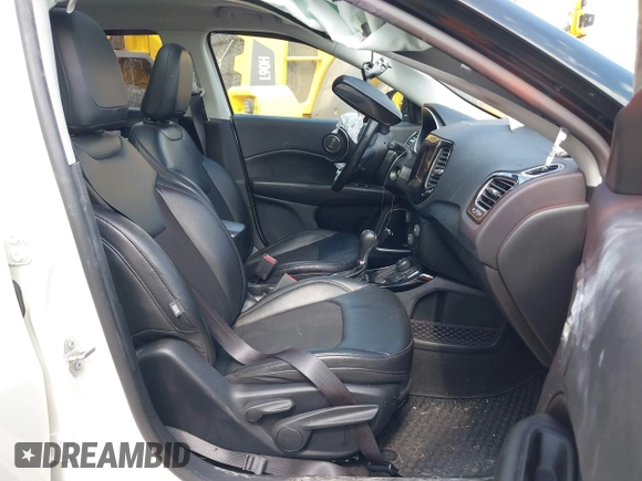 2021 Jeep Compass Altitude с VIN 3C4NJDBB5MT543426, выставлен на аукционе IAAI как лот 42124318 с пробегом 53 341 миль миль и . История ставок и продаж доступна на DreamBid. Изображение 5.