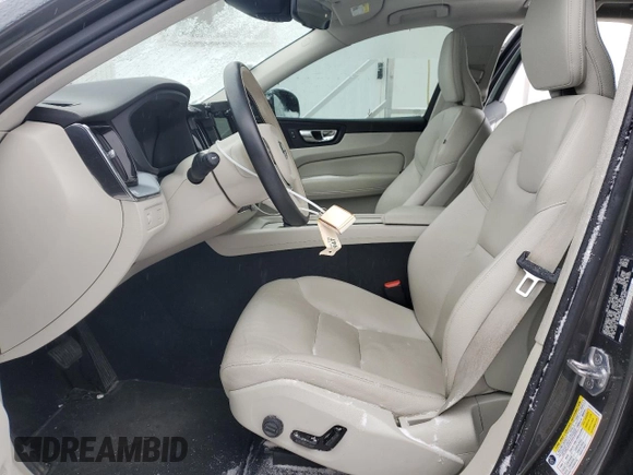 2020 Volvo XC60 Momentum with VIN YV4102RK1L1417904, listed as a Copart auction lot 43446415 with 140,689 mi miles and Salvage title. Bid and sale history available at DreamBid. Image 7.