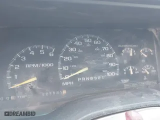 1999 Chevrolet C/K 1500 with VIN 1GCEC19R0XR146778, listed as a IAAI auction lot 42104540 with 221,531 mi miles. Bid and sale history available at carsss.com. Image 7.