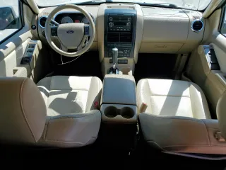 2008 Ford Explorer Sport Trac Limited with VIN 1FMEU33E38UA48398, listed as a Copart auction lot 50079385 with 160,204 mi miles and Clean title. Bid and sale history available at DreamBid. Image 8.