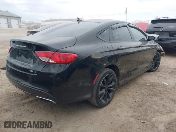 2015 Chrysler 200 S with VIN 1C3CCCBB7FN729956, listed as a IAAI auction lot 41721981 with 149,521 mi miles. Bid and sale history available at carsss.com. Image 4.