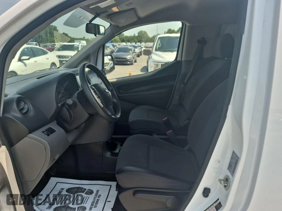 2020 Nissan NV200 S with VIN 3N6CM0KN6LK709584, listed as a IAAI auction lot 42667335 with 104,282 mi miles and . Bid and sale history available at DreamBid. Image 4.