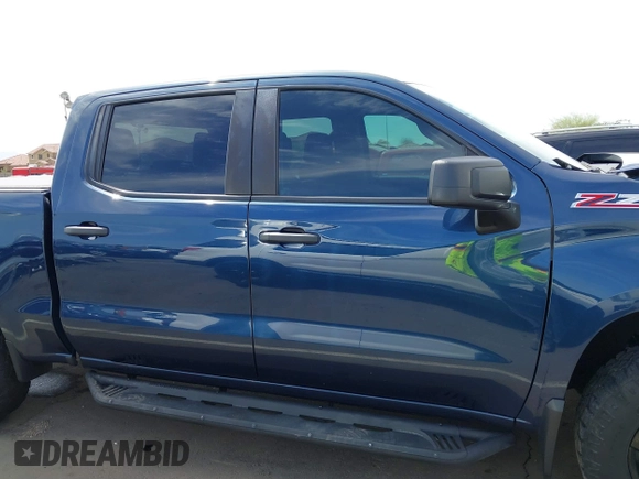 2021 Chevrolet Silverado 1500 Custom Trail Boss with VIN 3GCPYCEF0MG137222, listed as a IAAI auction lot 41906200 with 29,517 mi miles and . Bid and sale history available at DreamBid. Image 13.