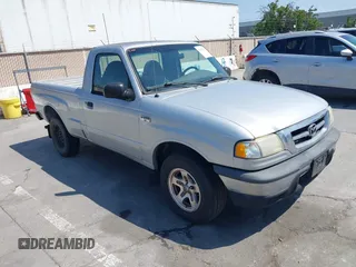 2001 Mazda B-Series Truck DS z VIN 4F4YR12U61TM14583, wystawiony jako IAAI lot #42427839 z przebiegiem 85 607 mil mil oraz . Historia ofert i sprzedaży dostępna na DreamBid. Obrazek 1.