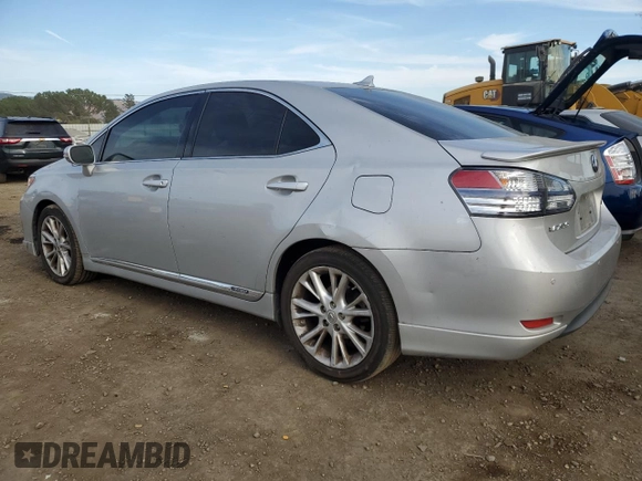 2010 Lexus HS 250h with VIN JTHBB1BA6A2031577, listed as a Copart auction lot 70838814 with 195,160 mi miles and Salvage Title. Bid and sale history available at DreamBid. Image 2.