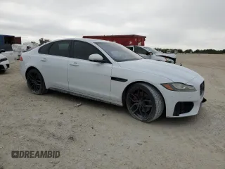 2016 Jaguar XF S with VIN SAJBG4BV1GCY04841, listed as a Copart auction lot 47706155 with 69,737 mi miles and Salvage Title. Bid and sale history available at carsss.com. Image 4.