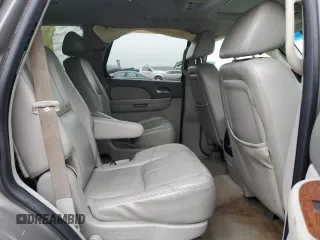 2007 GMC Yukon SLE with VIN 1GKFK13017J106357, listed as a Copart auction lot 84401114 with 279,899 mi miles and Salvage Title. Bid and sale history available at carsss.com. Image 11.