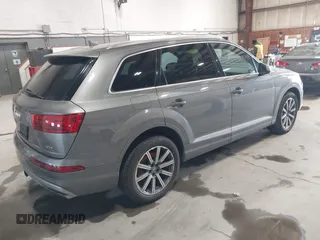 2018 Audi Q7 Premium Plus with VIN WA1LAAF77JD005933, listed as a IAAI auction lot 41737151 with 90,830 mi miles and . Bid and sale history available at DreamBid. Image 4.