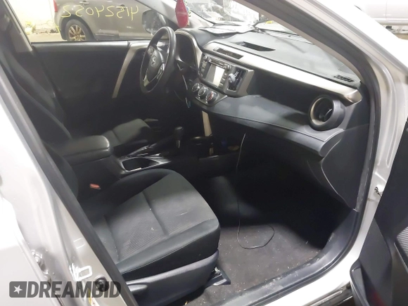 2015 Toyota RAV4 LE with VIN JTMBFREV4FJ037488, listed as a IAAI auction lot 41524052 with 155,544 mi miles and . Bid and sale history available at carsss.com. Image 5.