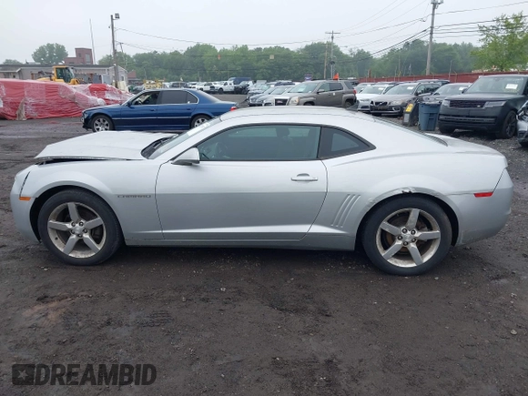 2011 Chevrolet Camaro 1LT with VIN 2G1FB1ED8B9208084, listed as a IAAI auction lot 42523897 with 112,894 mi miles and . Bid and sale history available at DreamBid. Image 14.