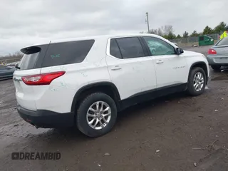 2020 Chevrolet Traverse LS with VIN 1GNEVFKW6LJ170509, listed as a IAAI auction lot 41880533 with 117,850 mi miles. Bid and sale history available at carsss.com. Image 4.