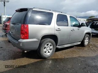 2009 GMC Yukon SLE w/3SA with VIN 1GKFC23C09R255974, listed as a Copart auction lot 50160035 with 182,959 mi miles and Clean Title. Bid and sale history available at carsss.com. Image 3.