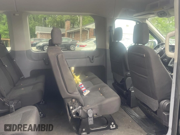 2019 Ford Transit Passenger XL with VIN 1FBAX2CG7KKA76606, listed as a Copart auction lot 52381375 with 165,799 mi miles and Clean Title. Bid and sale history available at carsss.com. Image 6.
