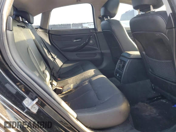 2015 BMW 4 Series 428i xDrive z VIN WBA4A7C57FD414504, wystawiony jako Copart lot #56127515 z przebiegiem 176 660 mil mil oraz Czysty tytuł • Clean title. Historia ofert i sprzedaży dostępna na DreamBid. Obrazek 10.