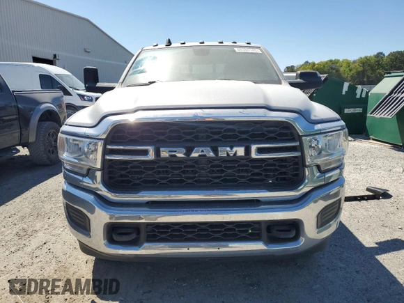 2022 Ram 2500 Tradesman with VIN 3C6UR5CLXNG384065, listed as a Copart auction lot 48380145 with 37,544 mi miles and Salvage Title. Bid and sale history available at carsss.com. Image 5.