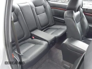 2001 Acura CL with VIN 19UYA42421A034963, listed as a IAAI auction lot 42091143 with 134,513 mi miles. Bid and sale history available at carsss.com. Image 8.