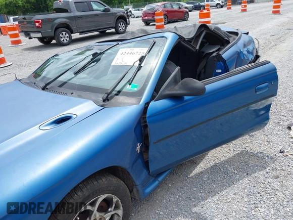 1995 Ford Mustang with VIN 1FALP4449SF205321, listed as a IAAI auction lot 42446725 with 263,272 mi miles and . Bid and sale history available at DreamBid. Image 15.