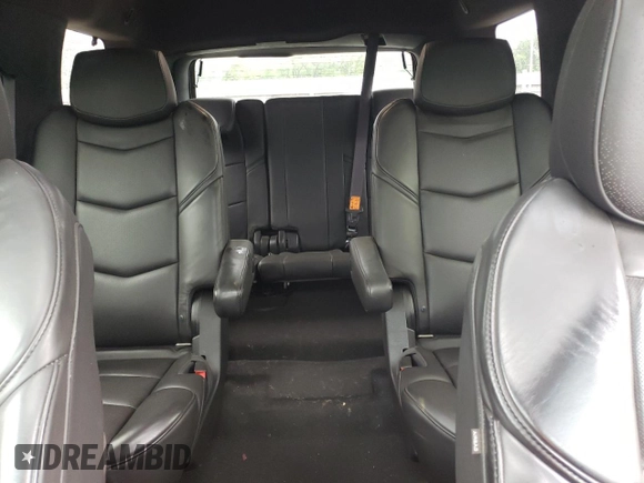 2015 Cadillac Escalade Platinum z VIN 1GYS4PKJ9FR599510, wystawiony jako Copart lot #56688215 z przebiegiem 292 890 mil mil oraz Szkoda całkowita • Salvage title. Historia ofert i sprzedaży dostępna na DreamBid. Obrazek 10.