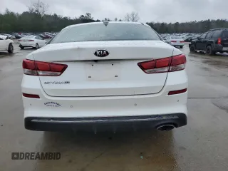 2019 Kia Optima LX with VIN 5XXGT4L3XKG335853, listed as a Copart auction lot 45223815 with 124,204 mi miles and Salvage Title. Bid and sale history available at carsss.com. Image 6.