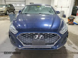 2019 Hyundai Sonata Sport z VIN 5NPE34AF9KH807856, wystawiony jako Copart lot #50436445 z przebiegiem 139 951 mil mil oraz Czysty tytuł • Clean title. Historia ofert i sprzedaży dostępna na DreamBid. Obrazek 5.
