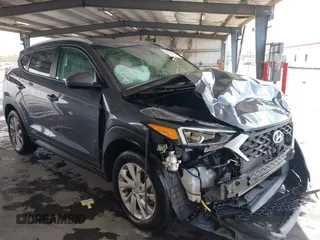 2021 Hyundai Tucson Value with VIN KM8J33A45MU296738, listed as a IAAI auction lot 41861640 with 13,523 mi miles and . Bid and sale history available at DreamBid. Image 1.