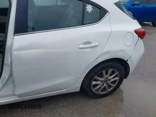 2014 Mazda 3 i Touring z VIN JM1BM1L73E1101014, wystawiony jako IAAI lot #42472127 z przebiegiem 121 426 mil mil oraz . Historia ofert i sprzedaży dostępna na DreamBid. Obrazek 6.