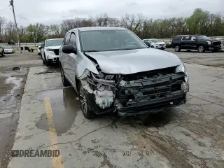 2018 Mitsubishi Outlander ES z VIN JA4AD2A37JJ004887, wystawiony jako Copart lot #51245625 z przebiegiem 114 654 mil mil oraz Szkoda całkowita • Salvage title. Historia ofert i sprzedaży dostępna na DreamBid. Obrazek 12.