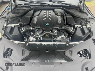 2019 BMW 8 Series M850i xDrive z VIN WBABC4C57KBJ35771, wystawiony jako Copart lot #59172615 z przebiegiem 68 270 mil mil oraz Tytuł czysty. Historia ofert i sprzedaży dostępna na DreamBid. Obrazek 7.