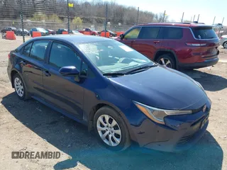 2023 Toyota Corolla LE z VIN 5YFB4MDEXPP032464, wystawiony jako IAAI lot #41990770 z przebiegiem 15 457 mil mil oraz . Historia ofert i sprzedaży dostępna na DreamBid. Obrazek 1.