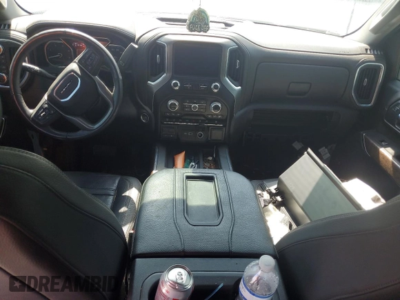 2020 GMC Sierra 3500HD Denali z VIN 1GT49WEY0LF236528, wystawiony jako Copart lot #67557524 z przebiegiem 63 622 mil mil oraz Szkoda całkowita • Salvage title. Historia ofert i sprzedaży dostępna na DreamBid. Obrazek 8.