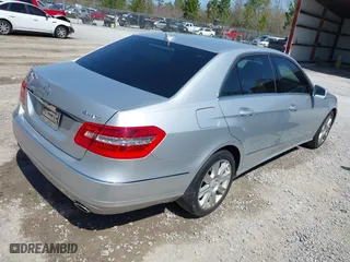 2013 Mercedes-Benz E-Class E 350 Luxury with VIN WDDHF8JB4DA710394, listed as a IAAI auction lot 41708482 with 88,954 mi miles. Bid and sale history available at carsss.com. Image 4.
