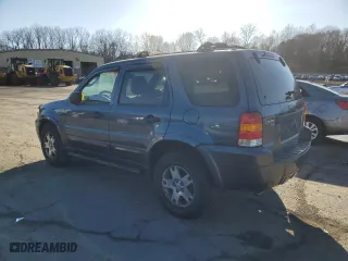 2005 Ford Escape XLT with VIN 1FMCU93125KA35849, listed as a Copart auction lot 50210825 with 101,185 mi miles and Clean Title. Bid and sale history available at carsss.com. Image 2.