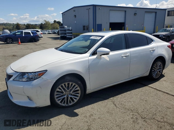 2014 Lexus ES with VIN JTHBK1GG5E2110015, listed as a Copart auction lot 51488435 with 83,794 mi miles and Salvage Title. Bid and sale history available at carsss.com. Image 1.