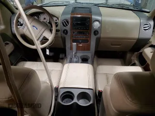 2004 Ford F-150 XLT с VIN 1FTPX145X4KD10947, выставлен на аукционе Copart как лот 43321555 с пробегом Не указан миль и Списание • Salvage title. История ставок и продаж доступна на DreamBid. Изображение 8.