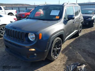 2018 Jeep Renegade Latitude with VIN ZACCJABB1JPJ49623, listed as a IAAI auction lot 41727353 with 92,447 mi miles. Bid and sale history available at carsss.com. Image 17.