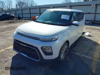 2022 Kia Soul LX with VIN KNDJ23AU7N7832757, listed as a IAAI auction lot 41772864 with 78,499 mi miles. Bid and sale history available at carsss.com. Image 2.