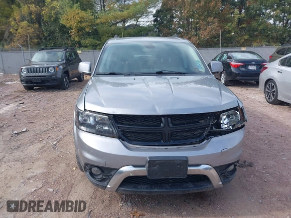 2018 Dodge Journey Crossroad with VIN 3C4PDDGG1JT430525, listed as a IAAI auction lot 40587131 with 108,564 mi miles. Bid and sale history available at carsss.com. Image 13.